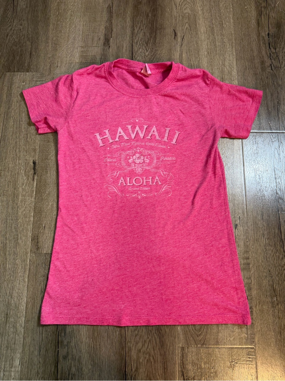 Pink 'Hawaii Aloha' Graphic Tee